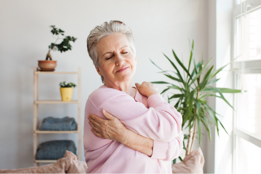 Participer à des ateliers pour développer sa confiance en soi avec un coach quand on est célibataire à Rouen